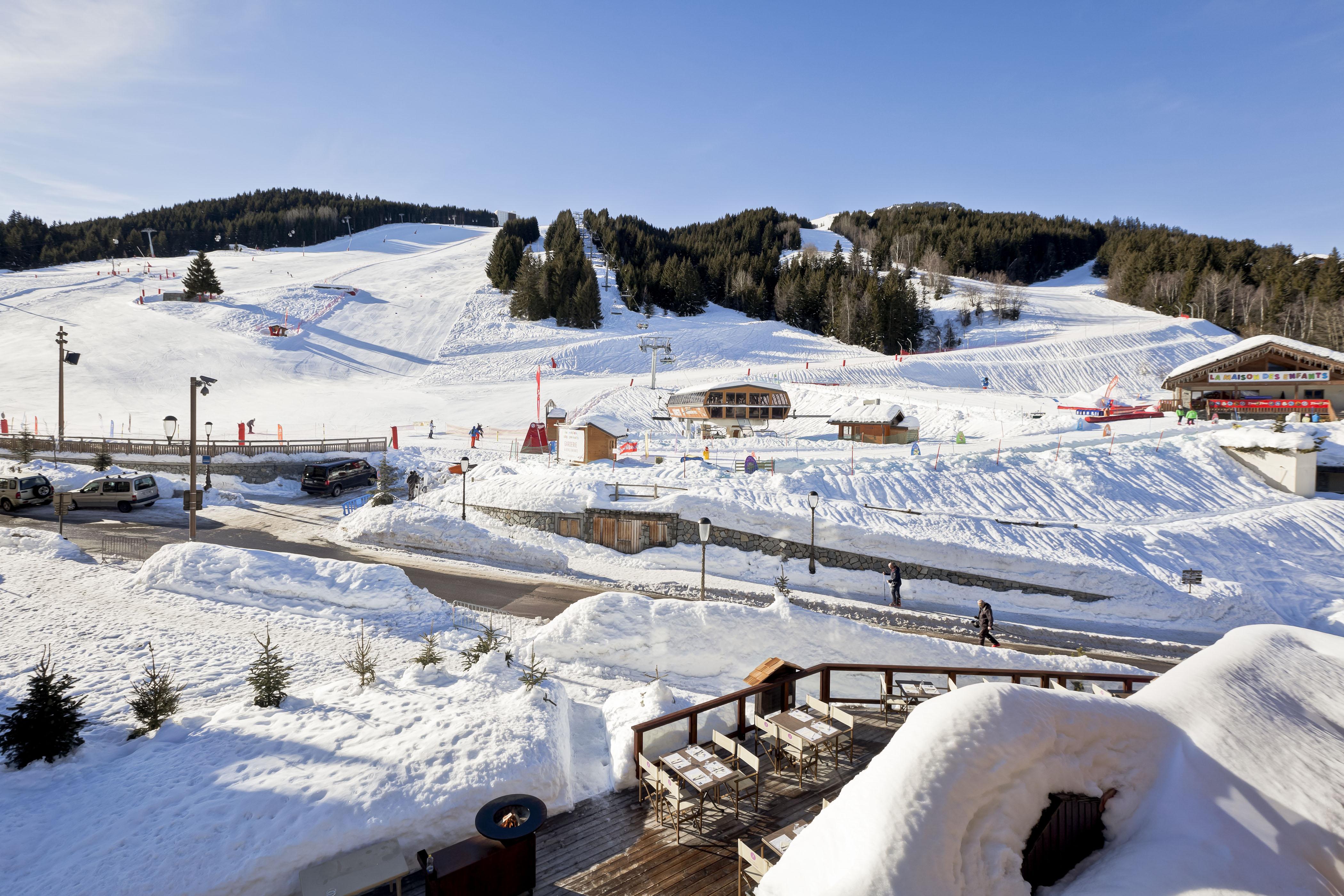 Hotel Les Flocons Κουρσεβέλ Εξωτερικό φωτογραφία