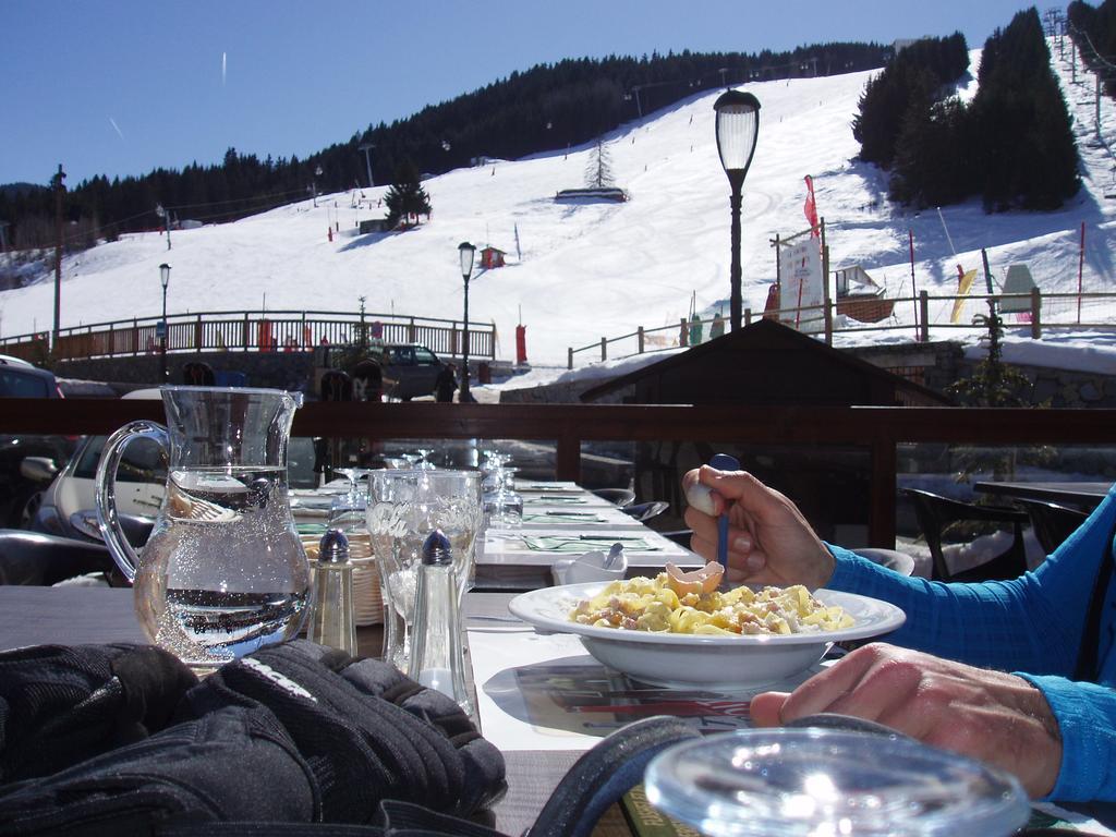 Hotel Les Flocons Κουρσεβέλ Εξωτερικό φωτογραφία